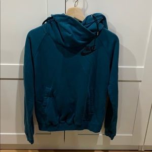 Nike sweatshirt